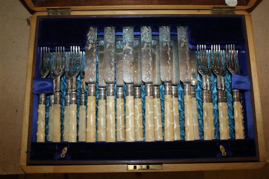 Cased ivory handled fruit knives and forks